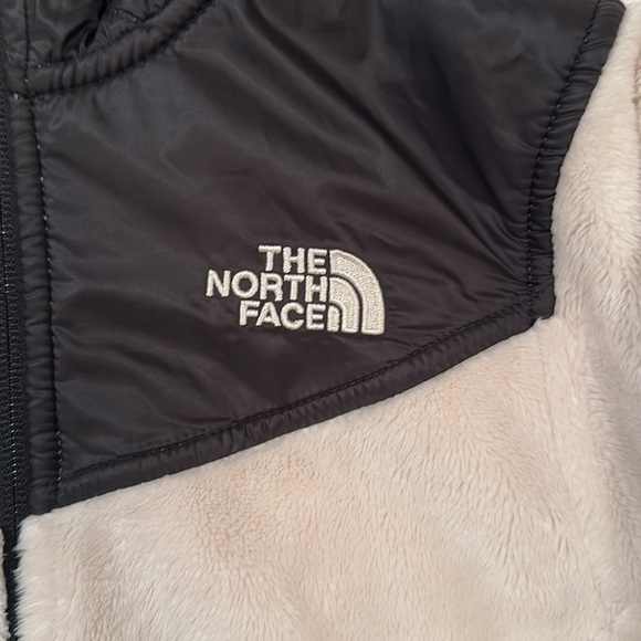 The North Face Women’s White Oso Jacket Size XS - Picture 2 of 12